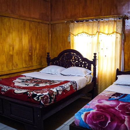 Lucas Authentic Lodge Bajawa ภายนอก รูปภาพ